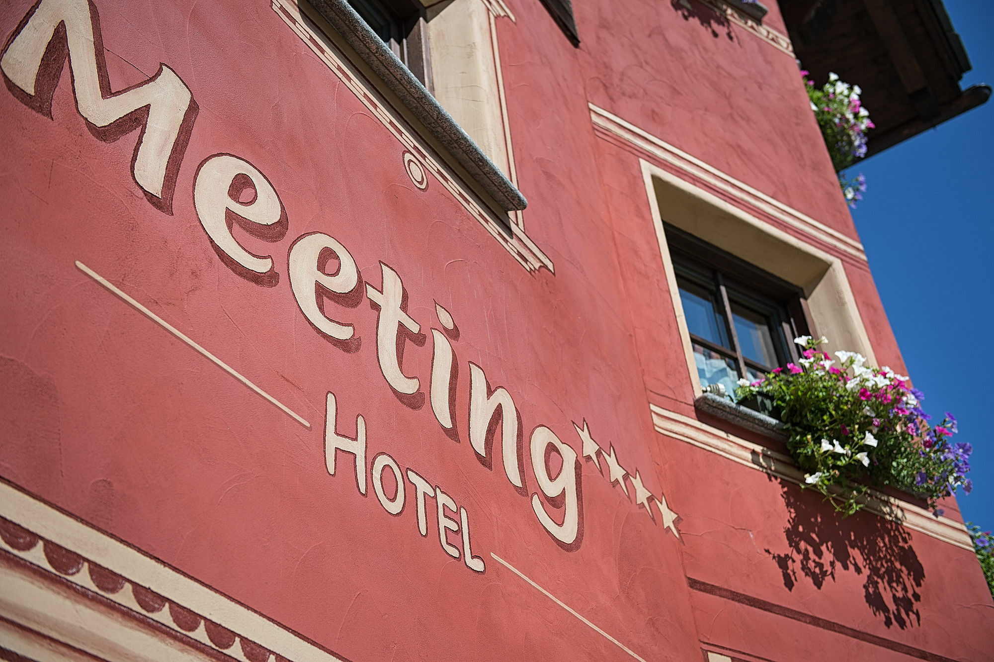 Hotel Meeting 리비뇨 외부 사진